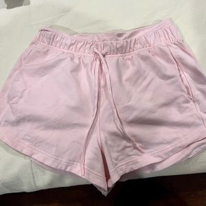 Lululemon inner glow strawberry milkshake size 10 3”